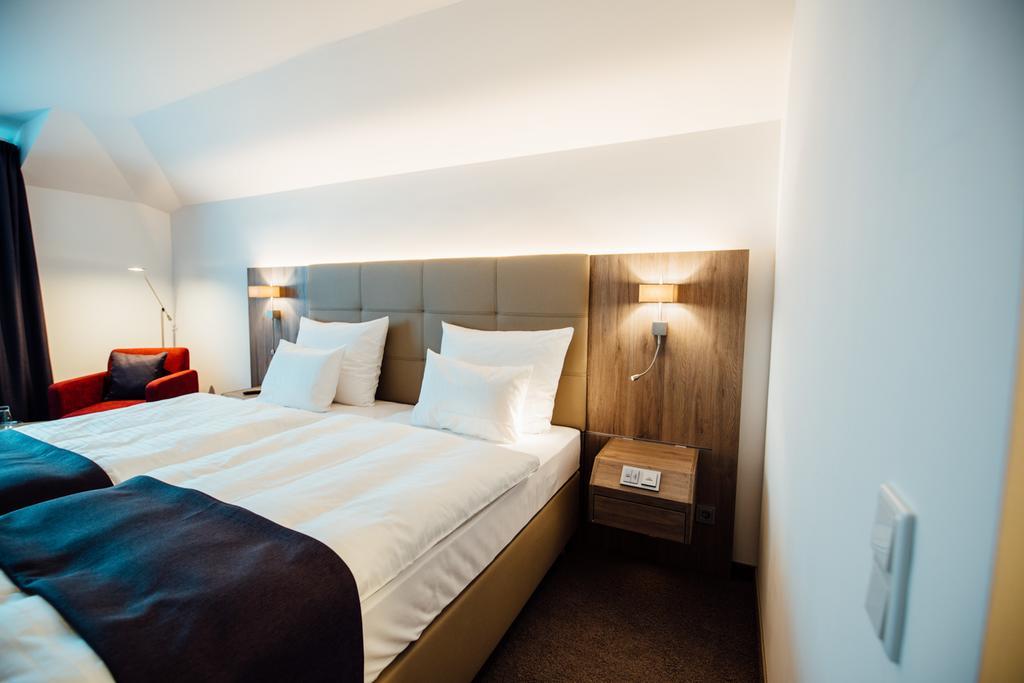 Hotel Schmachtendorf Oberhausen  Dış mekan fotoğraf